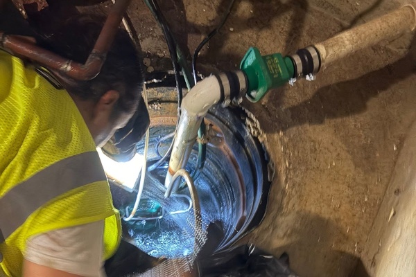 Sewage Backup Cleanup Contractor